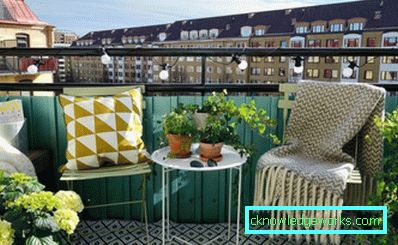 Tavanul pe balcon într-un stil modern - 55 de fotografii de idei de design