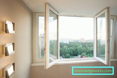 Tavanul pe balcon într-un stil modern - 55 de fotografii de idei de design