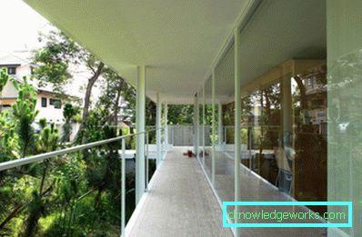 Tavanul pe balcon într-un stil modern - 55 de fotografii de idei de design