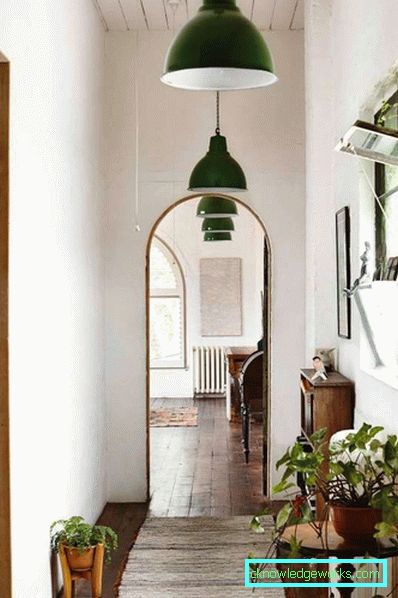 Proiectarea unui coridor îngust în apartament - fotografii reale