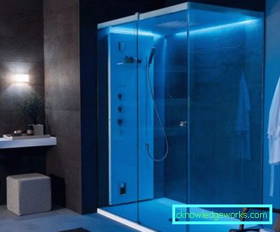 7 cabine de duș în baie