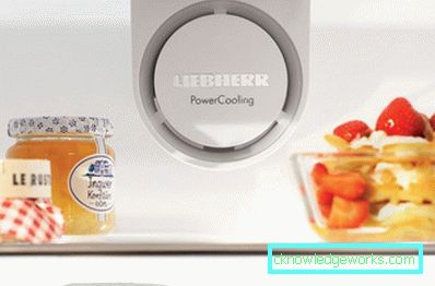 Frigider cu două uși Frigider cu două uși