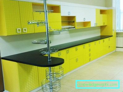 Set de bucătărie cu un bar Set de bucătărie cu un bar