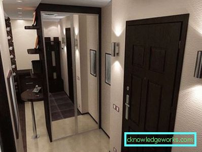 Sala mică în Hrușciov - o fotografie a designului unui coridor îngust