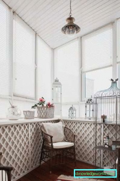 Combinând o bucătărie cu un balcon - design de fotografie