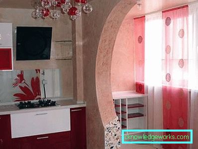 Combinând o bucătărie cu un balcon - design de fotografie