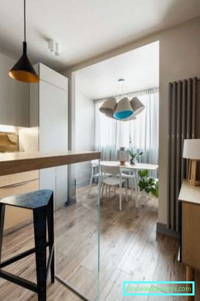 Combinând o bucătărie cu un balcon - design de fotografie