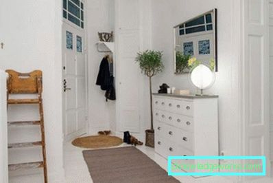 Sala de intrare în stil scandinav