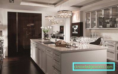 Proiect de bucatarie cu aranjament mobilier Proiect de bucatarie cu aranjament mobilier