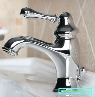 Robinete stil retro: un băiat la modă în baie Robinete stil retro: un băiat la modă în baie