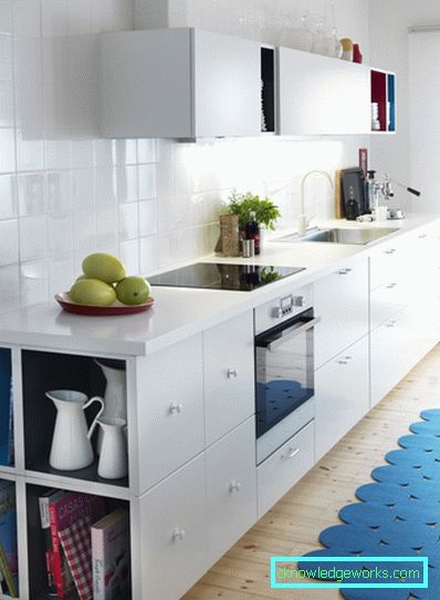 Mobila IKEA pentru bucatarie: mese si scaune Mobila IKEA pentru bucatarie: mese si scaune