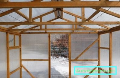Cum de a construi o seră de lemn? Cum de a construi o seră de lemn?